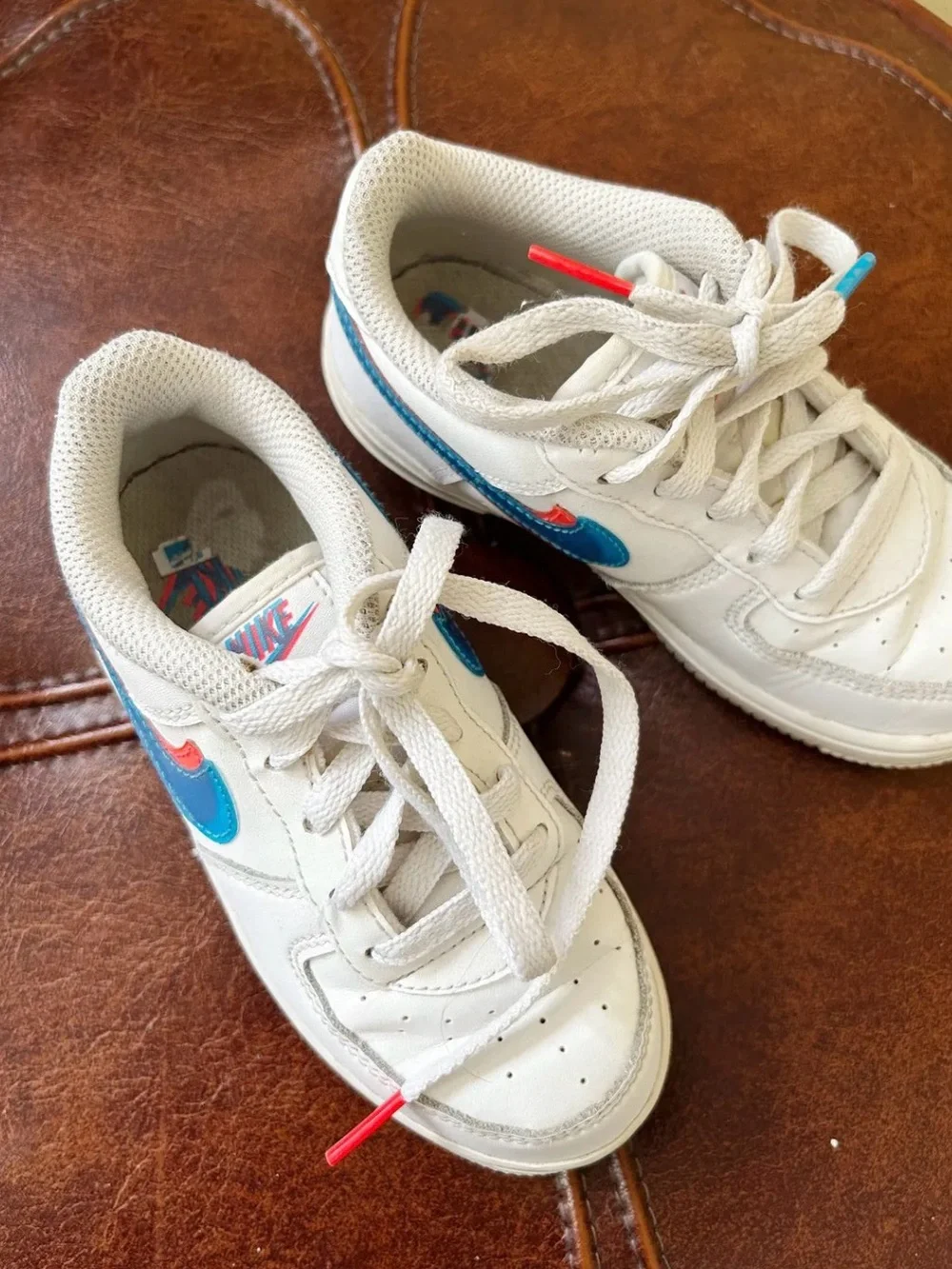 Nike Air Force Low 1s in 3D glasses